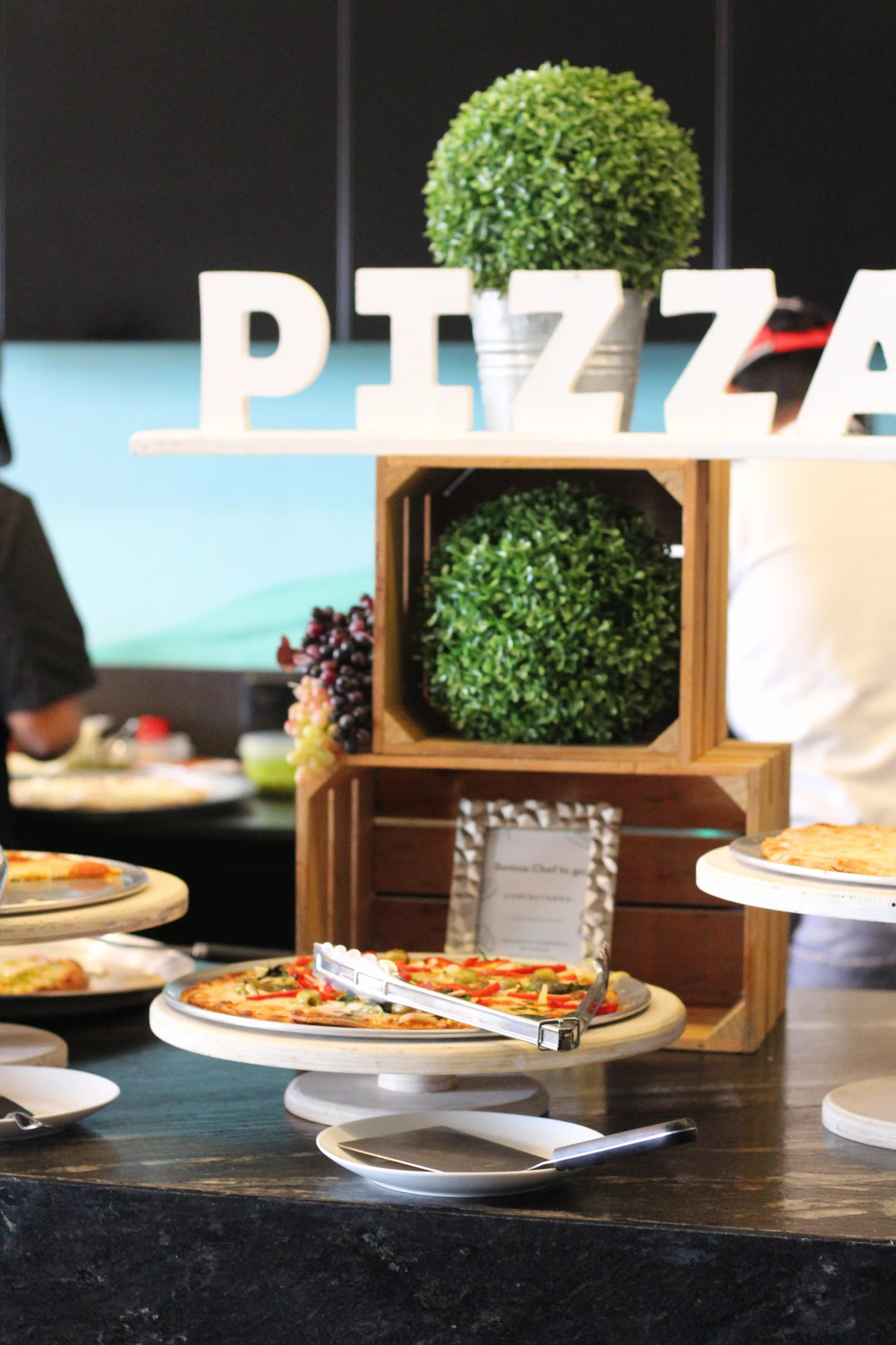 Servicio de barra de pizzas para eventos en Cancún